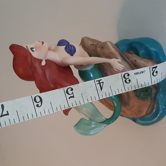 Disney's Ariel Figurine - Picture 5 of 6